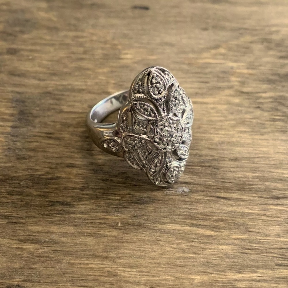 Sterling Silver Jenna Nicole Designer Vintage Style Fillagree Ring Size 6 CZ